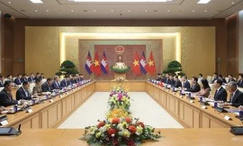 Thủ tướng Lê Minh Hưng hội đàm với Thủ tướng Campuchia Hun Manet
