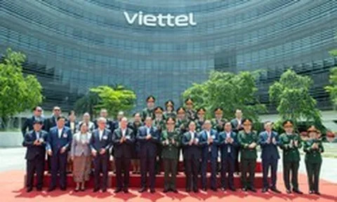 Từ 100.000 USD thành đế chế 10 tỷ USD: Viettel khiến Thủ tướng Lào "đặc biệt ấn tượng"