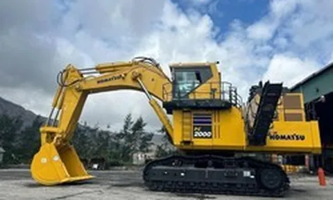 Siêu quái vật cao ngang toà nhà 6 tầng, nặng 200 tấn “nuốt” hàng chục tấn kho báu mỗi lần ở Quảng Ninh