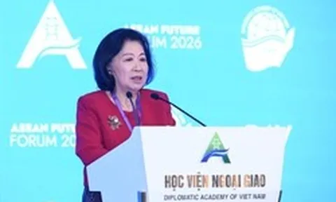 Đặc phái viên Tổng thống Indonesia đề xuất hợp tác bán dẫn, xe điện với Việt Nam