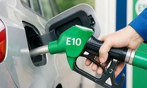 Các hãng xe tiếp tục lên tiếng về xăng E10