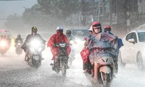 Dự báo thời tiết 16/6: Mưa dông dồn dập bao trùm miền Bắc, cảnh báo lũ quét và sạt lở đất