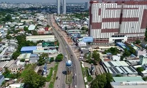 Toàn cảnh Quốc lộ 13 sau gần 4 năm mở rộng lên 8 làn xe