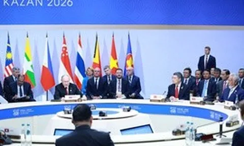Thủ tướng Lê Minh Hưng dự phiên toàn thể Hội nghị Cấp cao Kỷ niệm 35 năm quan hệ ASEAN - Nga