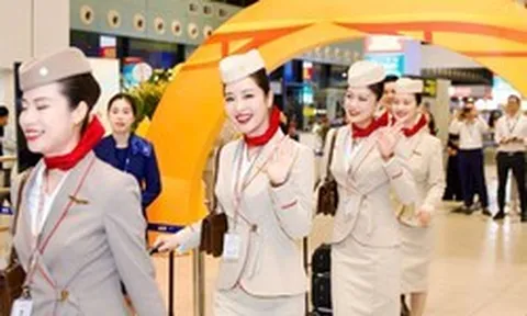 Sun PhuQuoc Airways mở ngày hội tuyển tiếp viên hàng không, thu nhập khởi điểm 24 triệu đồng/tháng