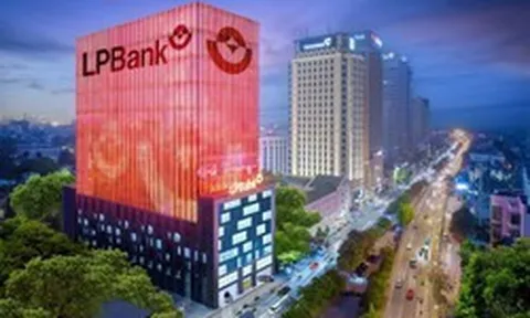 Một người tên Phạm Nhật Vượng sở hữu trên 1% vốn điều lệ LPBank