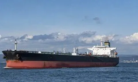 Eo biển Hormuz mở cửa trở lại nhưng đừng vội mừng - cước tàu chở dầu đang tăng chóng mặt, châu Á có thể chịu tác động đầu tiên