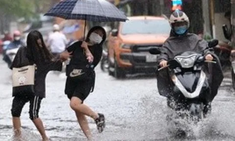 Thời tiết miền Bắc thay đổi đột ngột từ chiều tối nay: Mưa to, dông lốc xuất hiện sau đợt nắng nóng kéo dài