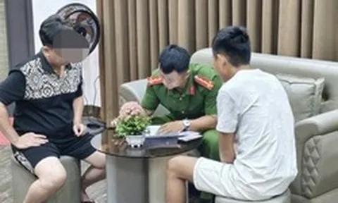 Gần 100 cảnh sát đồng loạt ra quân kiểm tra 23 nhà nghỉ, nhà trọ... lúc 3 giờ sáng