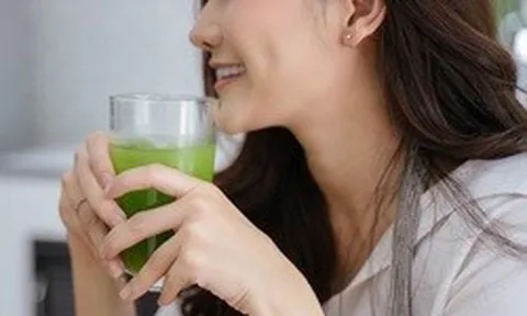 Ăn sạch vẫn có nguy cơ ung thư: Bác sĩ ung thư nổi tiếng chỉ ra 3 loại "thực phẩm giả tốt cho sức khỏe" có thể phá hủy hệ miễn dịch