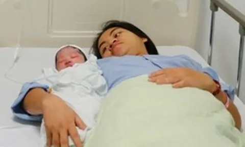 Tiếng khóc chào đời đầu tiên tại Bệnh viện Bạch Mai cơ sở Ninh Bình