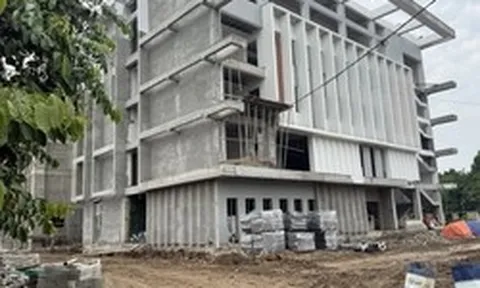 CHÚ Ý: Rất nhiều phụ huynh Hà Nội đang nhầm lẫn về thông tin tuyển sinh lớp 10 của 2 trường THPT trùng tên!