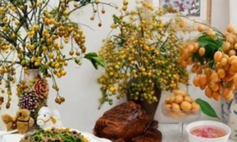Loại quả từng chỉ để ăn bỗng trở thành "hoa mùa hè": Cắm trong nhà đẹp ngoài mong đợi
