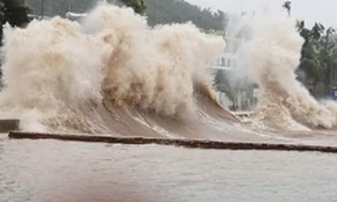 Bão số 1 cường độ mạnh thêm, đang tiến về đặc khu Cô Tô, Quảng Ninh