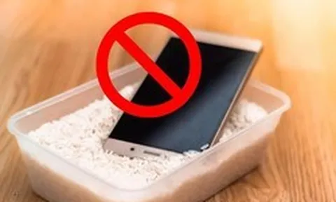 Lời khuyên dành cho tất cả người dùng Android khi điện thoại không may dính nước