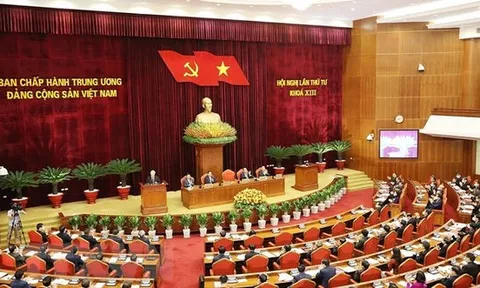 Ngày làm việc thứ hai: Trung ương thảo luận kế hoạch phát triển KTXH, kết quả phòng chống dịch