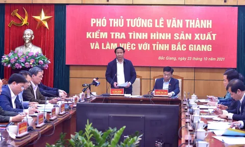 Phục hồi kinh tế nhanh nhưng cần kiểm soát tốt dịch bệnh