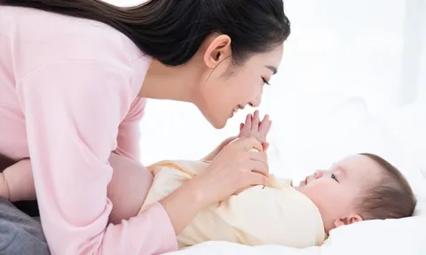 Top 3 Collagen phù hợp cho phụ nữ sau sinh va lời khuyên từ chuyên gia