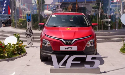 0 đồng trả trước vẫn mua được ô tô: VinFast VF 5 hút khách hàng Việt vì sở hữu quá dễ dàng