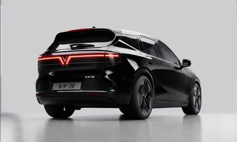 Chuyên gia xe khẳng định VinFast VF 8 thế hệ mới sẽ “làm khó” cả xe xăng phân khúc dưới