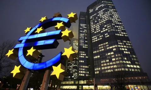 Ngân hàng Trung ương châu Âu (ECB) giữ nguyên mức lãi suất, đồng euro tăng giá