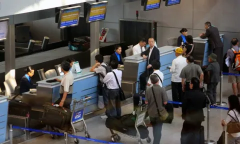 Cục Hàng không Việt Nam yêu cầu hoàn phí dịch vụ sân bay cho hành khách hủy vé