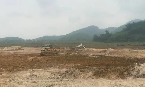 Hòa Bình: Chủ đầu tư dự án Khu công nghiệp Yên Quang có vội vì tiến độ?