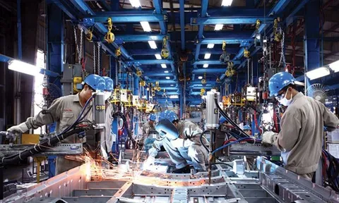 Chỉ số sản xuất công nghiệp vẫn tăng trong bối cảnh dịch Covid- 19 bùng phát