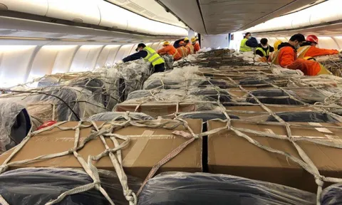 Ông Jonathan Hạnh Nguyễn xin mở hãng hàng không, chuyên chở hàng