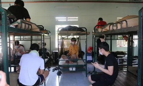 Thủ tục để F0, F1 nhận hỗ trợ tiền ăn 80.000 đồng/ngày