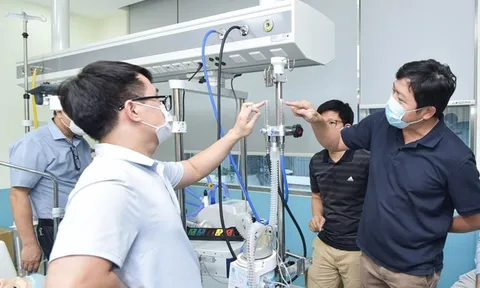 Việt Nam chế tạo thành công máy oxy dòng cao điều trị COVID-19