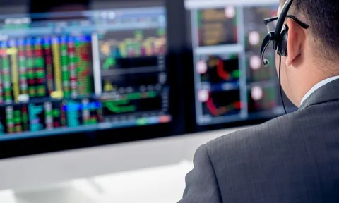 Xử lý nghẽn lệnh cho HOSE là tình huống khẩn