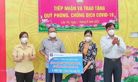 Petrolimex tiếp tục hỗ trợ kinh phí, mua sắm thiết bị cho người dân vùng dịch